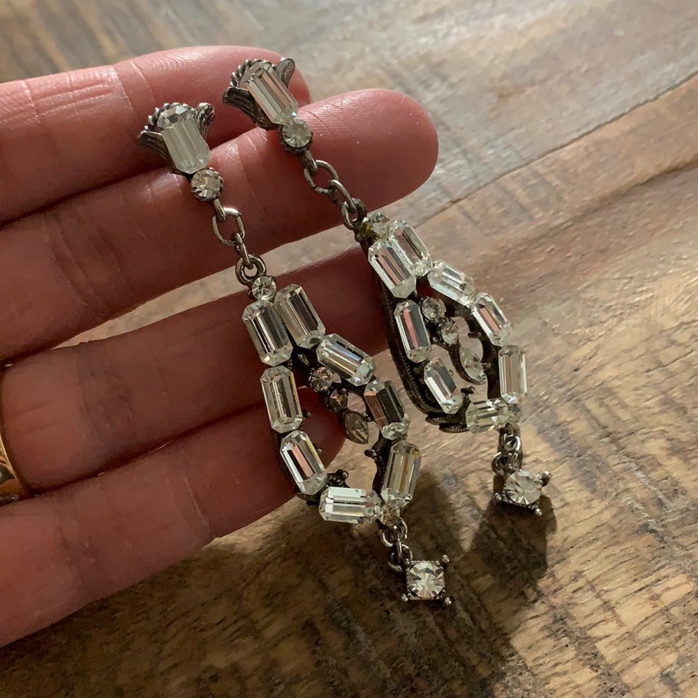Costume earring